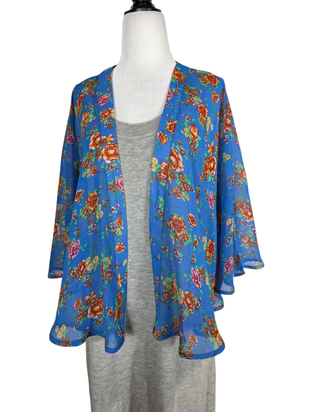 FARM Rio chiffon Blue Floral Open-Front Poncho Shrug